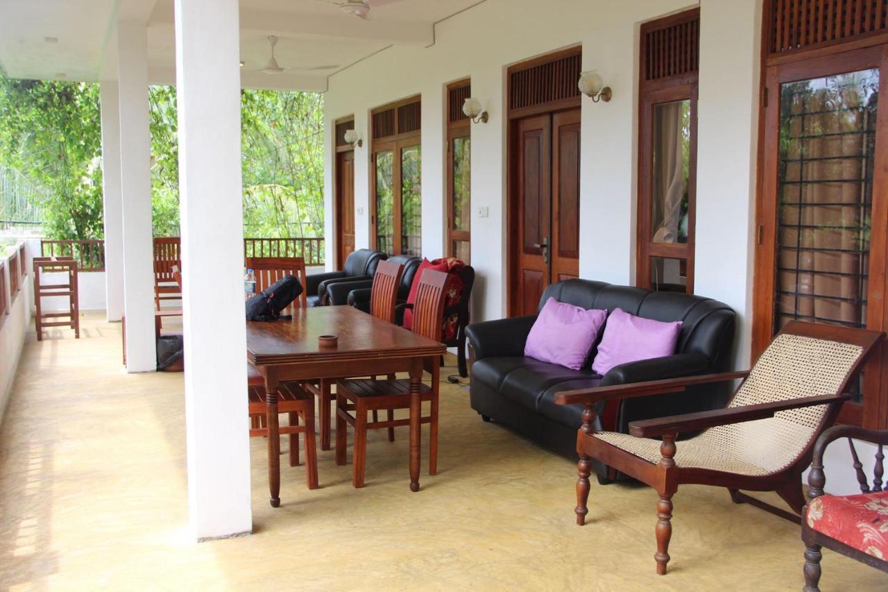 Villa Wanderlust Хиккадува Экстерьер фото