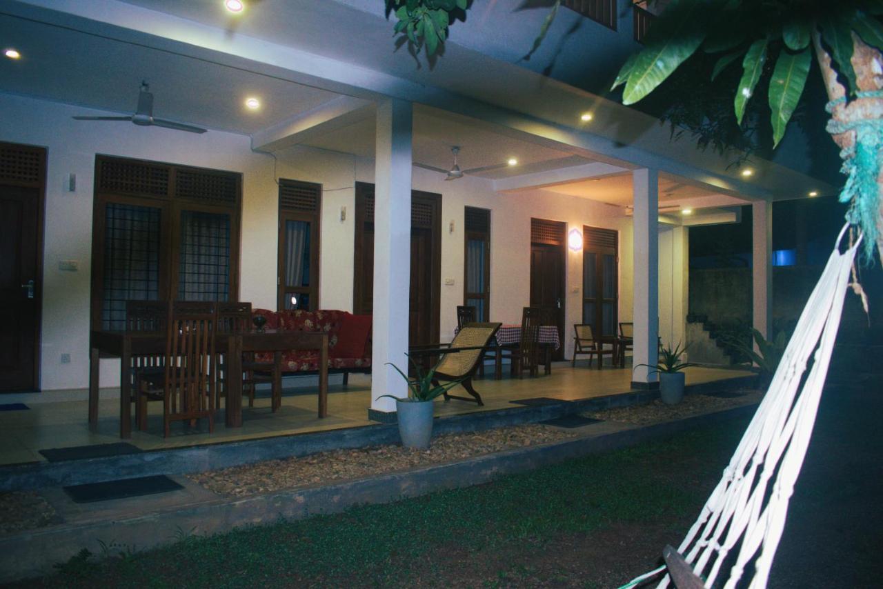 Villa Wanderlust Хиккадува Экстерьер фото