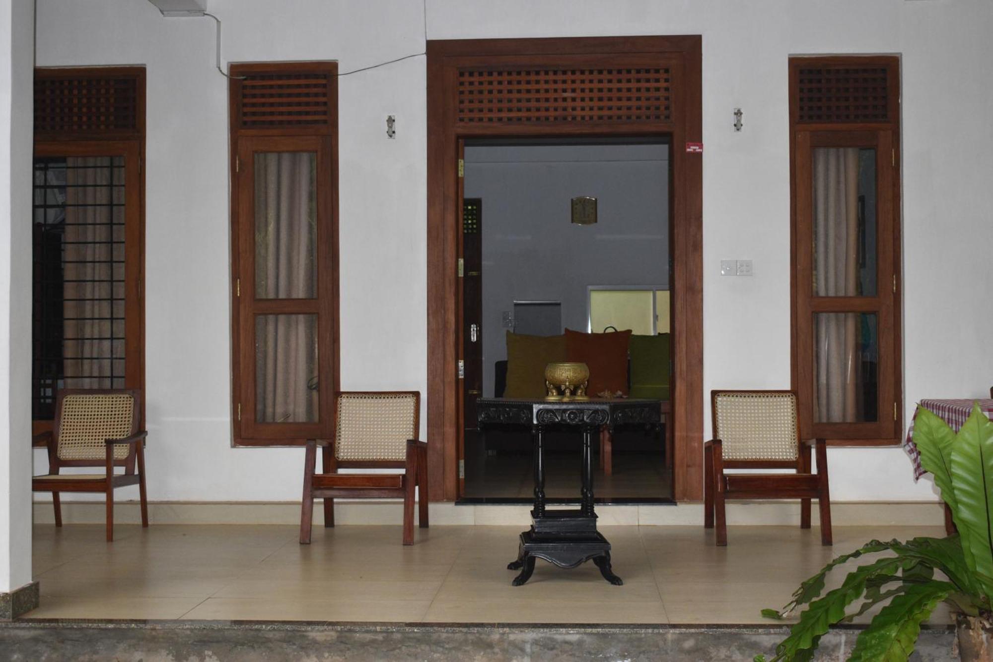 Villa Wanderlust Хиккадува Экстерьер фото