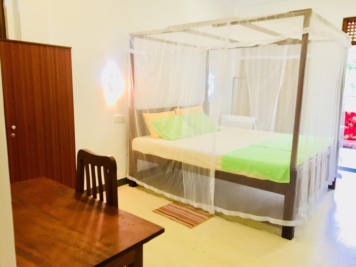 Villa Wanderlust Хиккадува Экстерьер фото