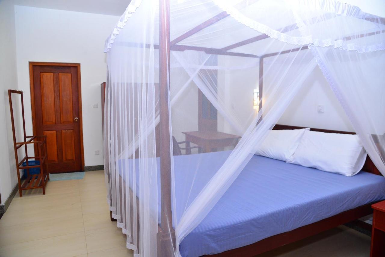 Villa Wanderlust Хиккадува Экстерьер фото