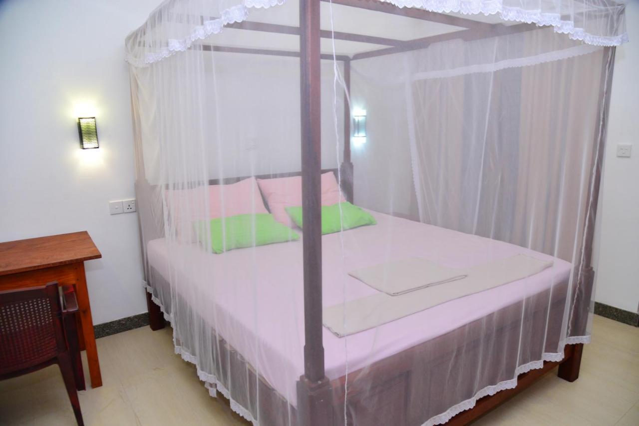 Villa Wanderlust Хиккадува Экстерьер фото