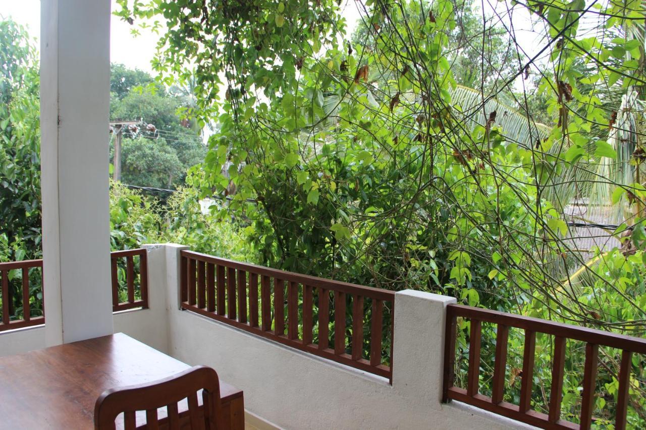 Villa Wanderlust Хиккадува Экстерьер фото
