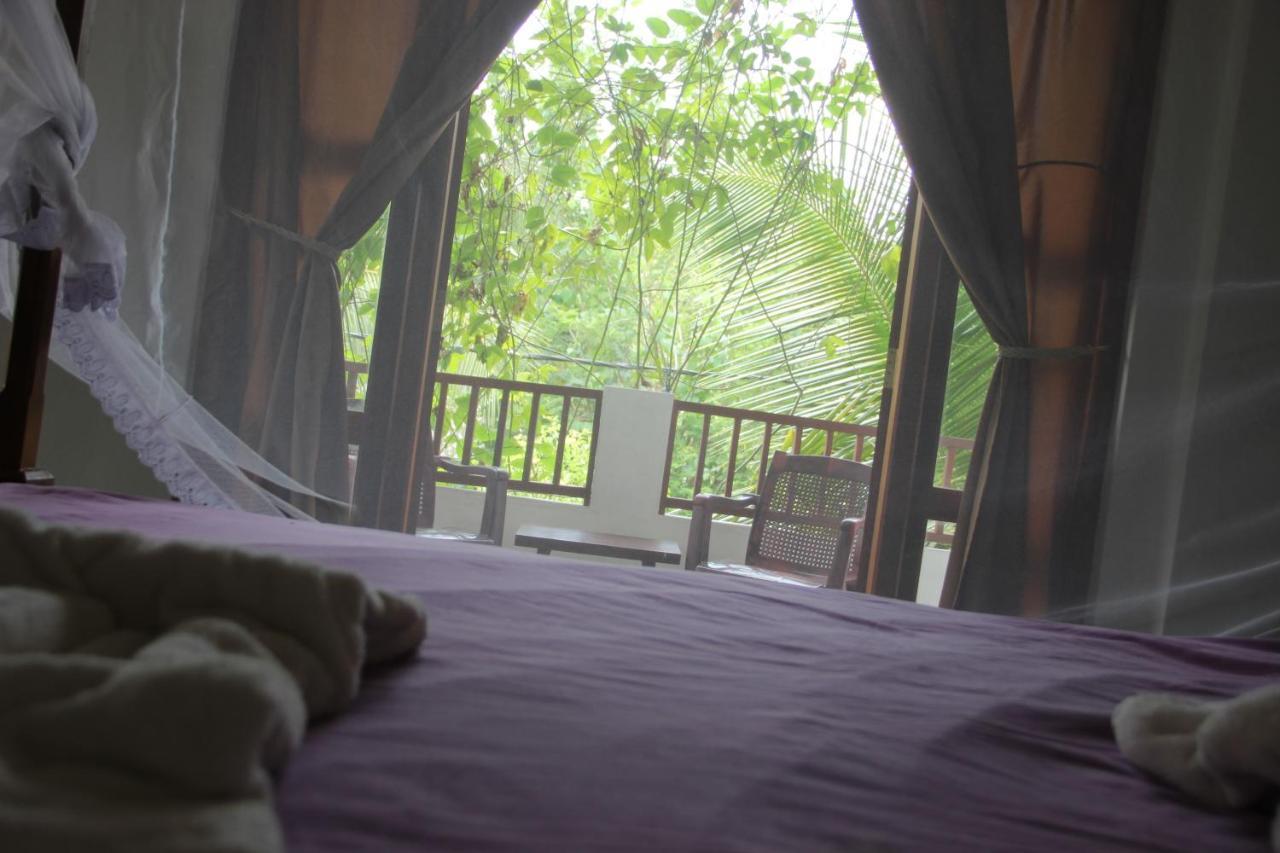 Villa Wanderlust Хиккадува Экстерьер фото